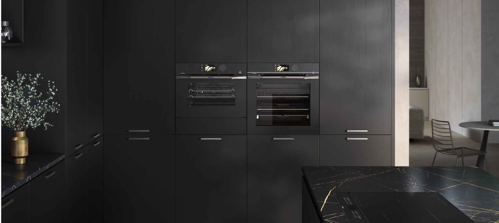 Stimmungsbild der Farbe Master Black, das eine Küche mit Elektrogeräten von De Dietrich zeigt.